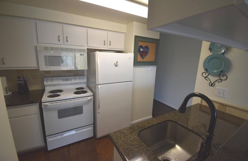 Walden on Lake Conroe Condo | Sit back, relax and enjoy resort-style amenities