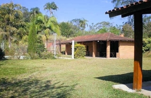 Ibiuna House | Site for events and leisure in Ibiúna. - 3 suites