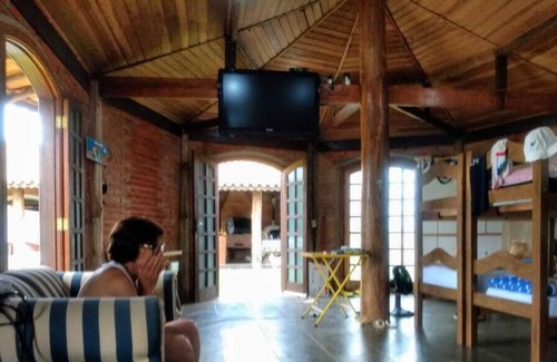 Guarei House | Site in Guareí - Wi-Fi, Swimming pool, , Barbecue and more.