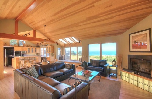 Sea Ranch House | Sited in the Meadow Approx 100 Yds off the Ocean Front with Unblockable Views