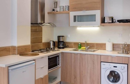 Sitia Apartment | Sitia Old Port studio Blue - 3min walk to beach - AC - WIFI
