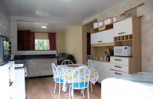 Venda Nova Do Imigrante House | Sitio encantador e tranquilo com churrasq e Wi-fi