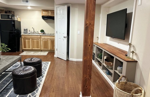 Conyers House | SITTC Suites-Hospitality At It’s Best!
