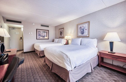 Southeast Calgary House | Situated 7-minute drive from downtown Calgary, & 2 minutes from Stampede Park