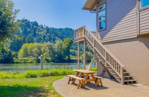 Mapleton House | Siuslaw River House
