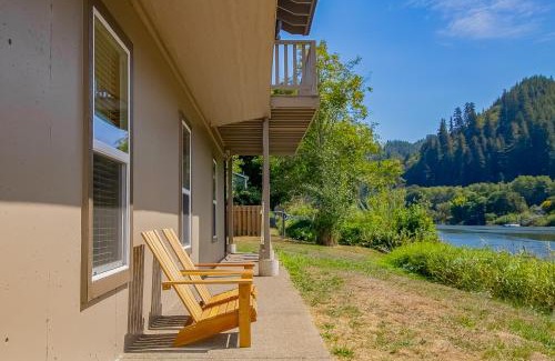 Mapleton House | Siuslaw River House