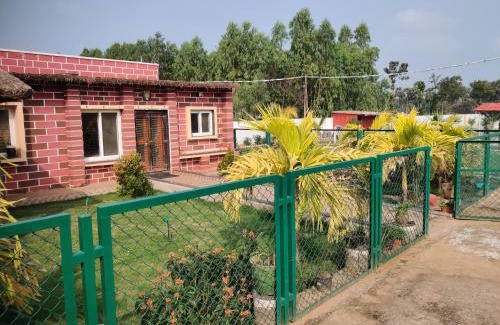 Bhimunipatnam House | Siva Rama garden resort & swimming pool 5star stay comfort 6BHK bheemili beach road nr