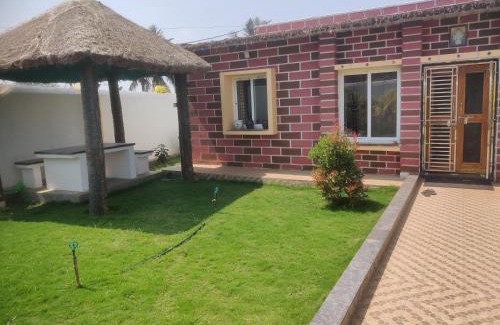 Bhimunipatnam House | Siva Rama garden resort & swimming pool 5star stay comfort 6BHK bheemili beach road nr
