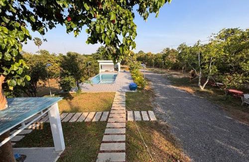Krong Kaeb Apartment | Sivann Villa Kep