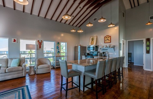 Great Guana Cay House | Six bedroom/three bath with views of the Sea of Abaco and the Atlantic Ocean