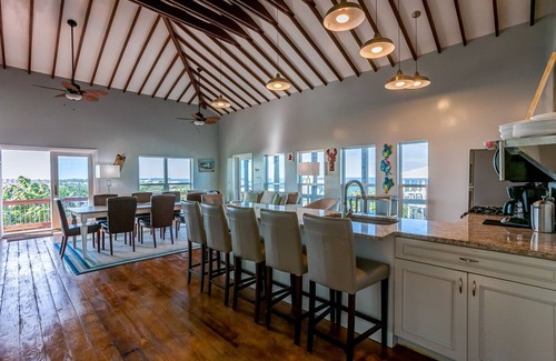 Great Guana Cay House | Six bedroom/three bath with views of the Sea of Abaco and the Atlantic Ocean