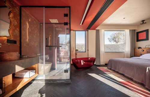 Dali Ancient Town Hotel | SIXI GOLDEN SUNRISE SOUND SLEEP CLUB