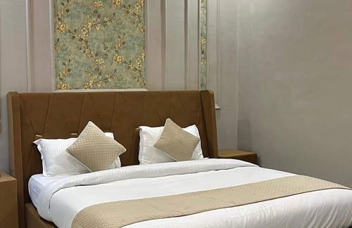 Orchha Hotel | siyavar palace