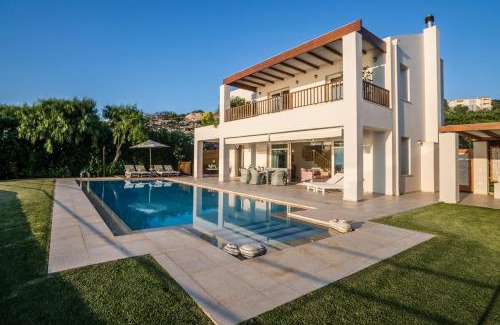 Plaka Villa | SK Place Luxury Seafront Villas Chania