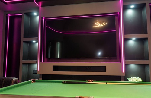 Shipley House | Sk Stays Luxury Home Jacuzzi Bath & Cinema Room V.I.P