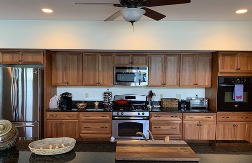 Moravia House | SKANEATELES LAKEHOUSE - DIRECTLY ON GORGEOUS SKANEATELES LAKE-PET-FRIENDLY