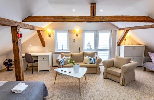 Ilawa Resort | Skarbek Iława, pokoje i apartamenty