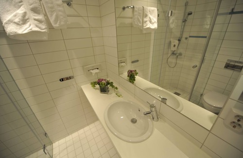 Kirkenaer Hotel | Skaslien Gjestgiveri