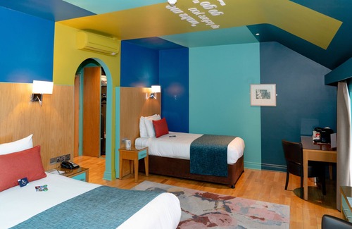 Galway City Centre Hotel | Skeffington ArmsHotel