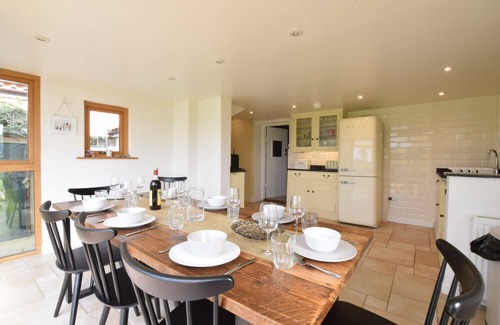 Woodbridge Cottage | SKELDER, PARHAM, pet friendly, with pool in Framlingham