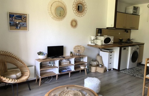 Porte-Puymorens Apartment | Ski apartment near slopes, beautiful mountain view
