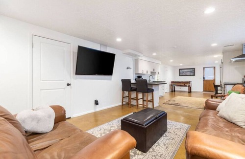 Cottonwood Heights Apartment | Ski Bum Chalet-Close to Resorts!
