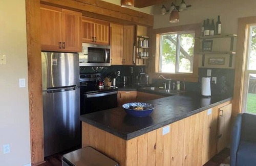 Parkdale Cabin | Ski Cabin with a Mt Hood view in the Upper Valley