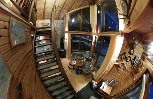 Madzhare Ski Chalet | ski chalet near Borovets Bulgaria sleeps up to 16p. sauna jacuzzi gym tavern