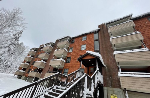 Mendon Condo | Ski condo close to multiple resorts