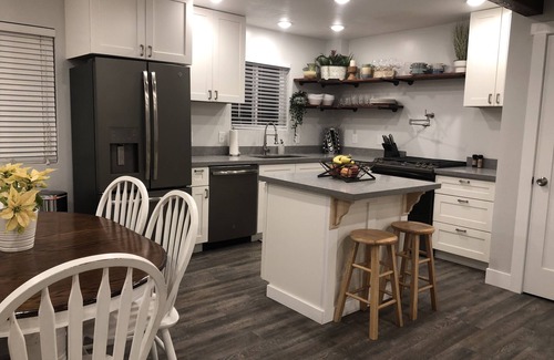 Cottonwood Heights House | Ski Headquarters. Super clean. Sleep like a baby.
