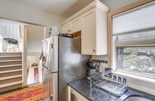 Windham Apartment | Ski, Hike & More: Year-round Gem in Windham