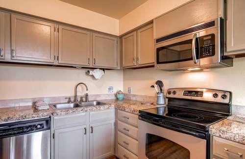 Breckenridge Condo | Ski Hill 32 2 Bedroom 1 Loft Condo by RedAwning