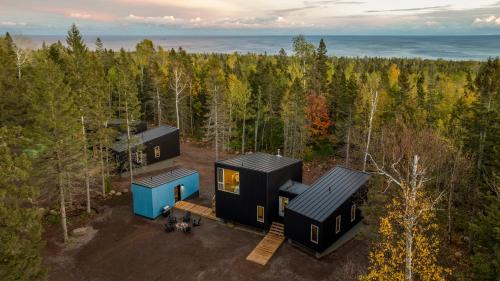 Lutsen Ski Chalet | Ski Hill Cabins and Saunas