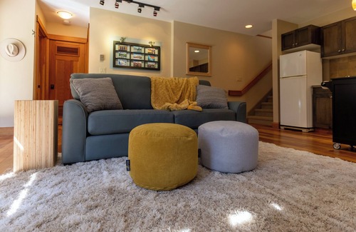 East Kootenay Condo | Ski-In/Bike-In @ FAR - Private & Secluded : Perfect for 2