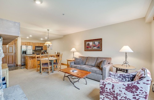 Breckenridge Condo | Ski-In Breckenridge Condo w/Fireplace + Balcony!