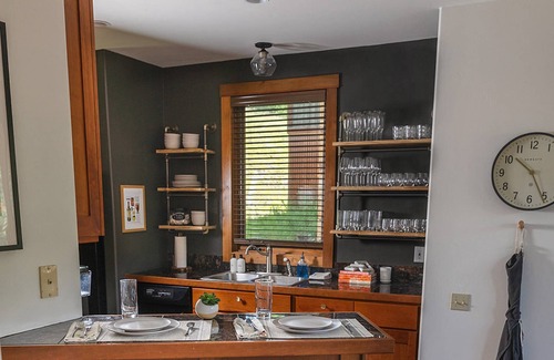 Mountain Village Condo | Ski in/out - Free Transportation Mountain View’s and Private Deck - Stellar Location!