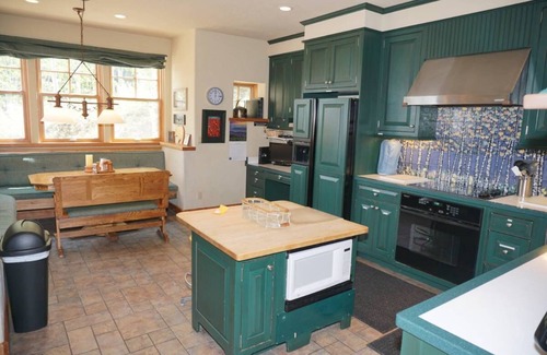 Snowmass Village House | Ski In/Out Home, Game Room, Incredible views from the slopes! BBQ Grill/Jacuzzi!