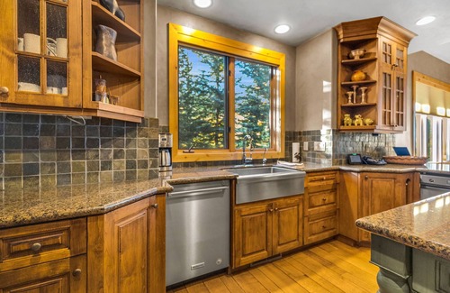 Park City House | Ski in out luxury, hot tub and year-round pool.