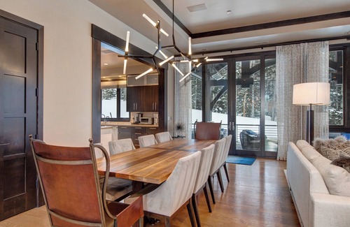 Park City House | Ski-in/out Luxury Mansion, Game & Theater Rooms, Private Hot Tubs! Park City Colony Grand
