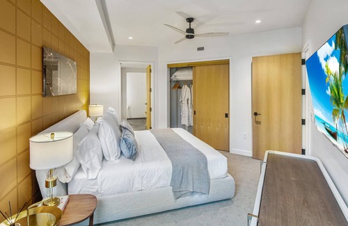 Snowmass Village Apartment | Ski In Out New High End Snowmass Mountain