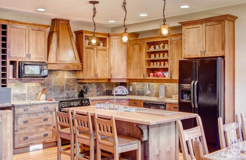 Snow Pine Estates House | Ski-in/out townhome with private hot tub, balcony & foosball - walk to Village