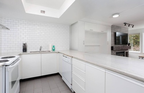 The Blue Mountains Condo | Ski In/Ski Out Cachet Crossing Chalet, Sleeps 6