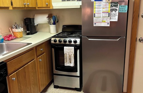 Carrabassett Valley Condo | Ski In Ski Out Family Friendly Sugarloaf Condo @ Snubber Trail Mid Station on Mt