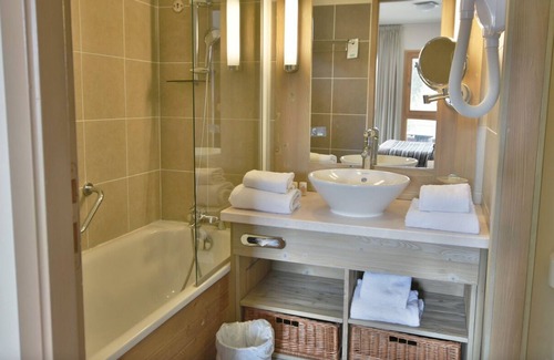 Saint-Sigismond Apartment | Ski in ski out apartment 1700 m Flaine Haute Savoie