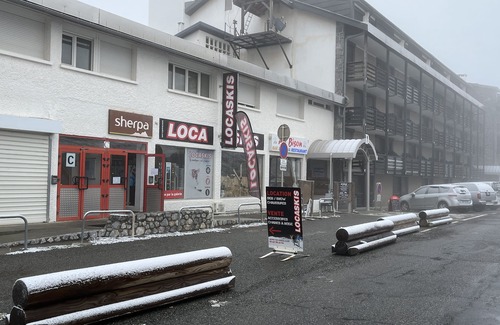 Pla d'Adet Apartment | Ski-in/ski-out studio