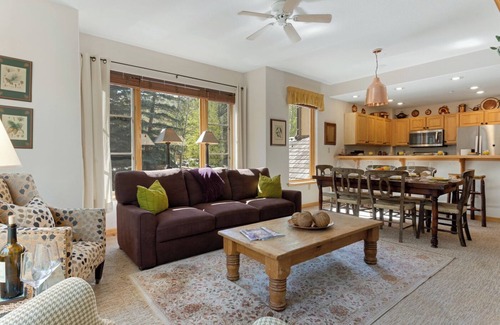 Edwards Condo | Ski-In/Ski-out 2 Bedroom Classic Aspenwood Lodge w/Outdoor Pool, Hot Tub