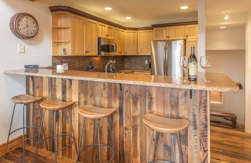 Saddle Ridge House | Ski In/Ski Out Condo, Private Hot Tub, Moonlight Basin