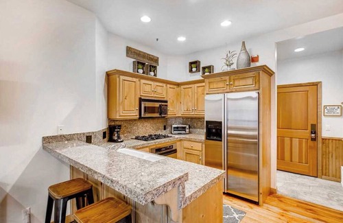 Downtown Park City Condo | Ski-in/Ski-out Condo next to the Town Lift