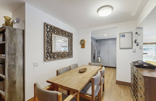 Sun Valley Condo | Ski-In/Ski-Out Condo on Dollar Mountain with Shared Pool & Hot Tub