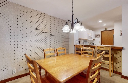West Dover Condo | Ski-in/ski-out condo w/deck, wood-burning fireplace, wifi, community amenities